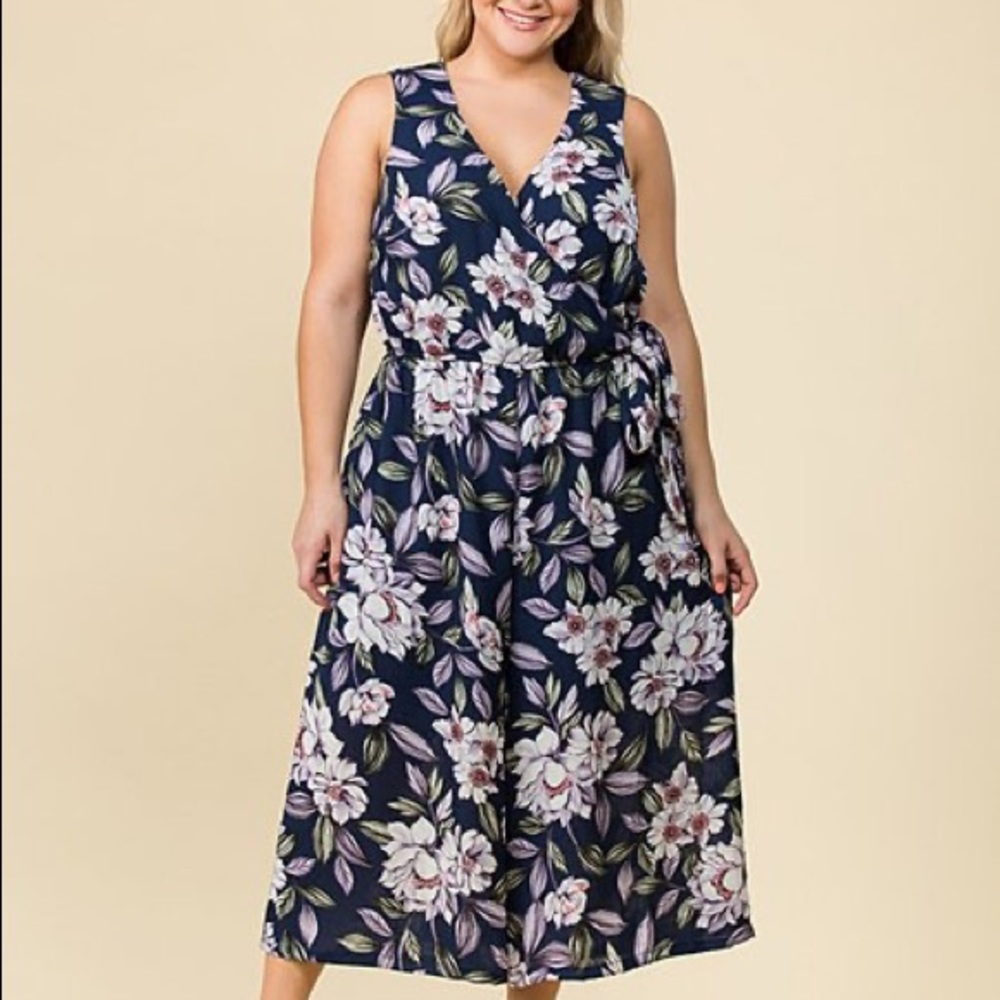 romper - Picture 2 of 2